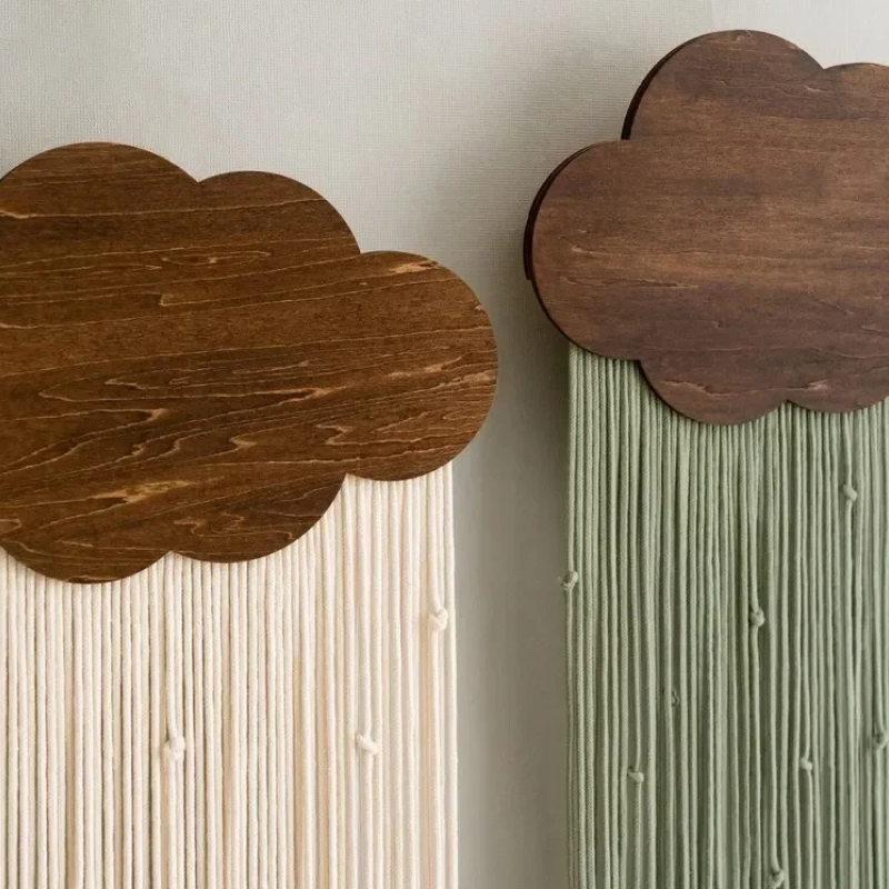 Tenture murale franges coton & socle bois | Wuldra