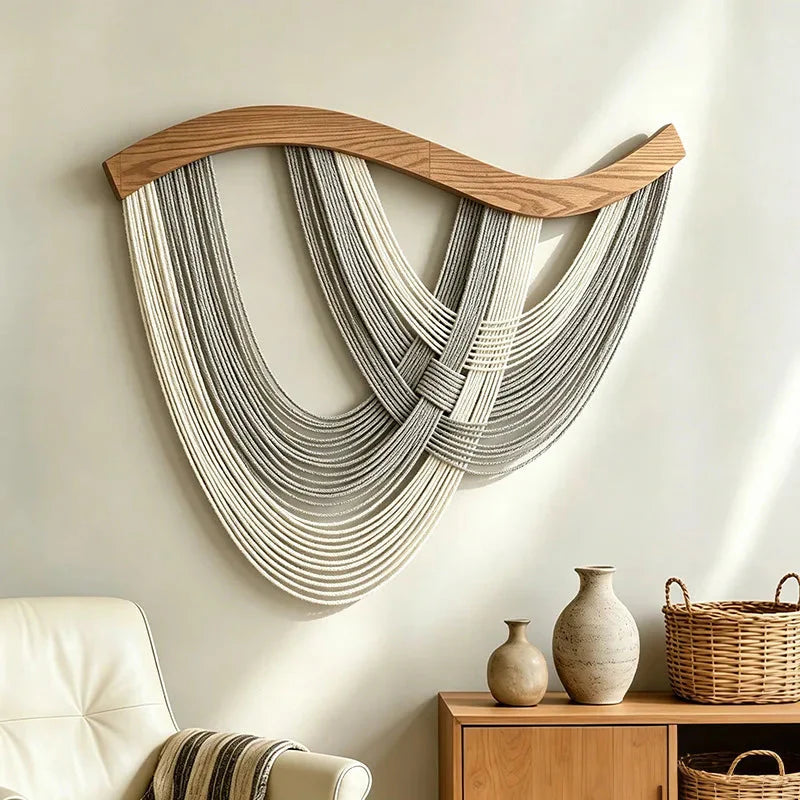 Décoration murale bohème macramé fils drapés barre courbée | Drapa Décorations macramé