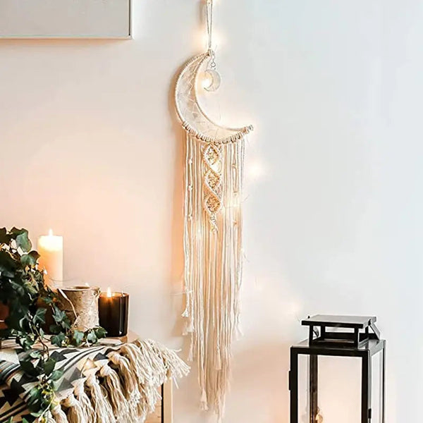 Attrape-rêve lune macramé ambiance cosy avec bougies