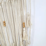 attrape rêve macramé - perles en bois et glands sur les franges