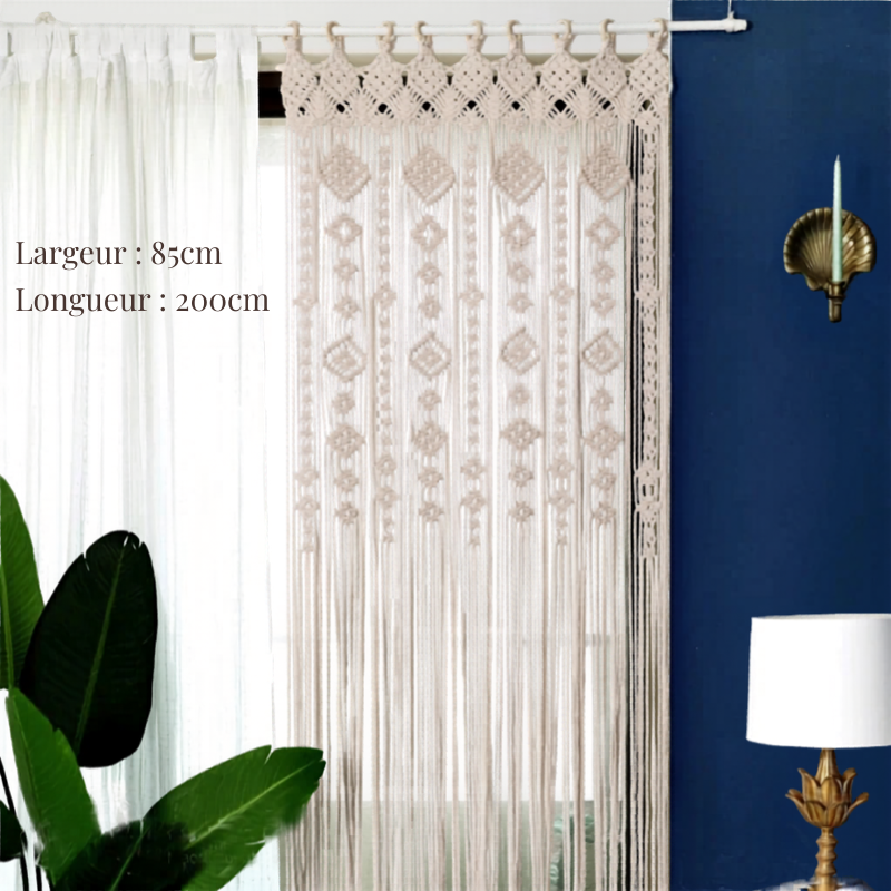Rideau macramé Naïa en entrée de pièce — effet séparateur bohème coton naturel