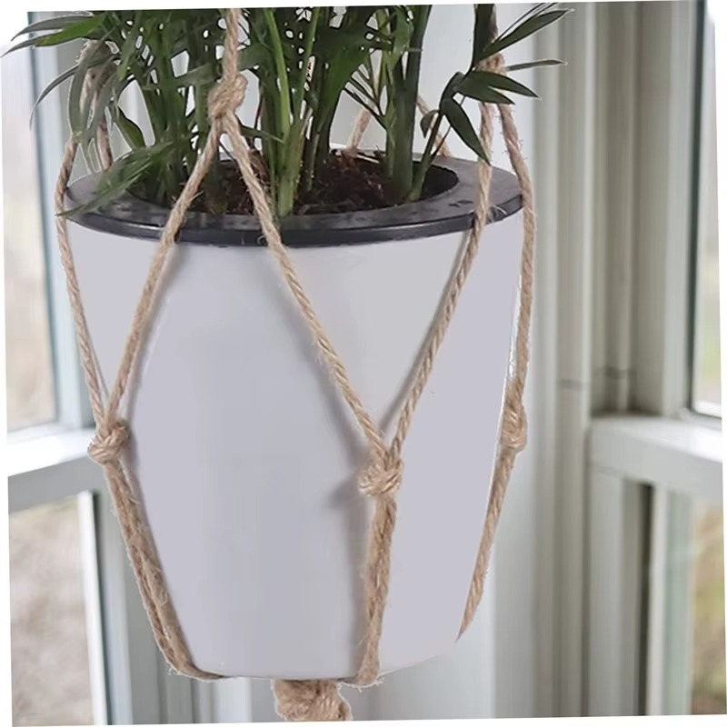 Pot suspendu dans filet Corda, style bohème chanvre naturel