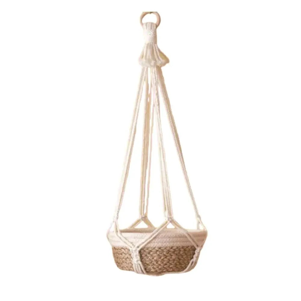 Suspension plante macramé corde de coton - coloris blanc de 85 cm avec son panier tressé, fond blanc